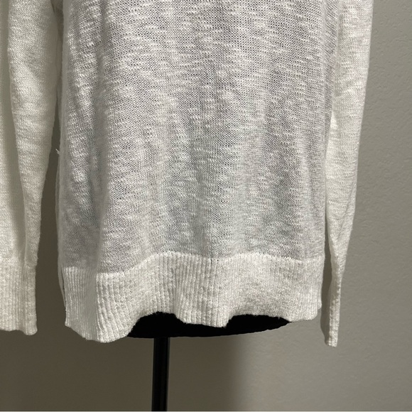 NWT J.Crew Classic White Crewneck Women's Sweater SMALL - Picture 3 of 9